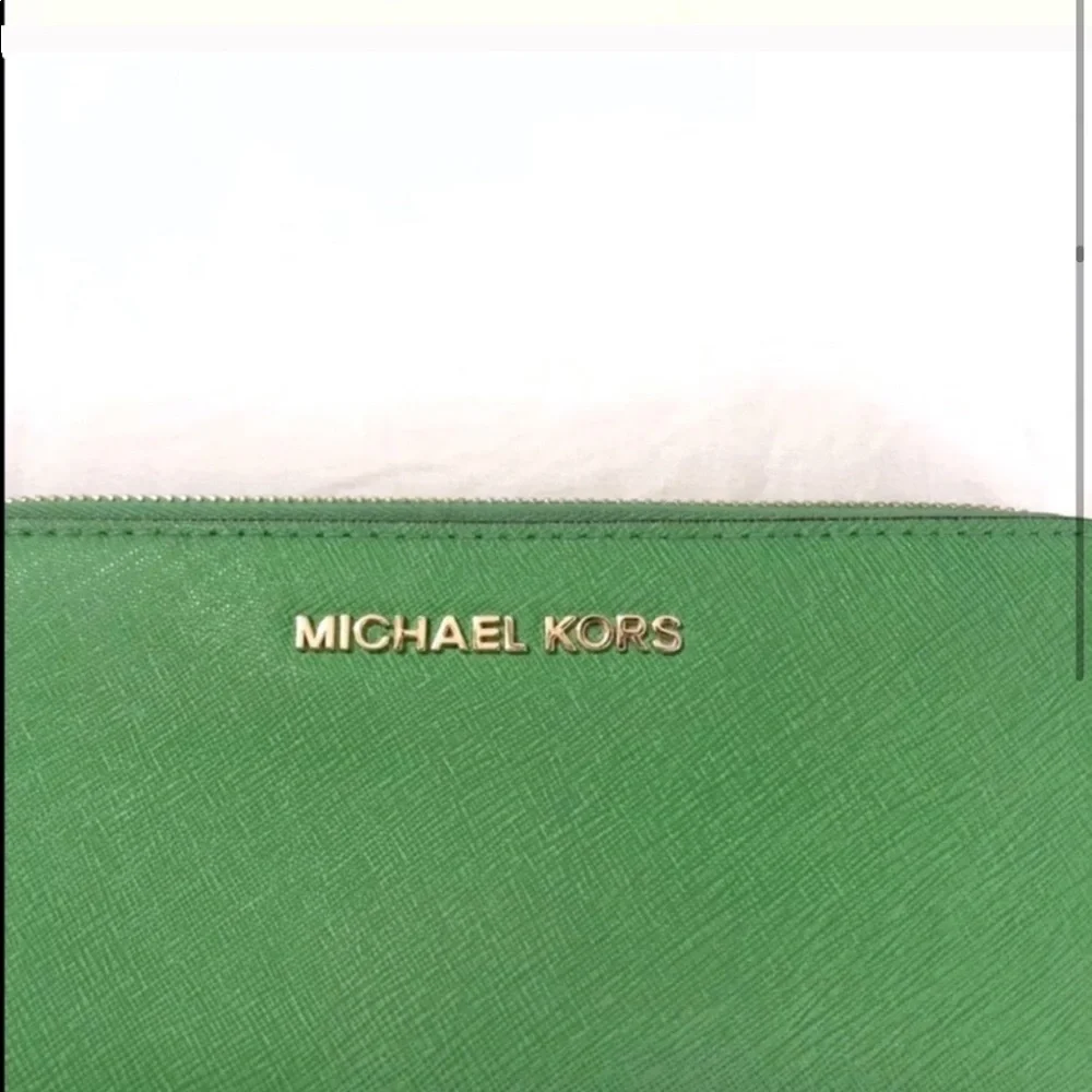 Michael Kors Jet Set Continental wallet Palm Green